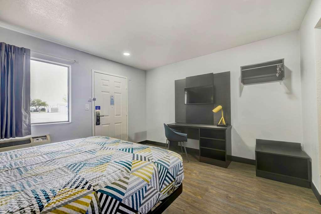 Motel 6 Denton, Tx - Unt Oda fotoğraf